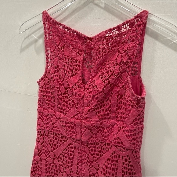 Trina Turk Sleeveless Sheath Dress Pink Crochet Lace 4 - Picture 4 of 7